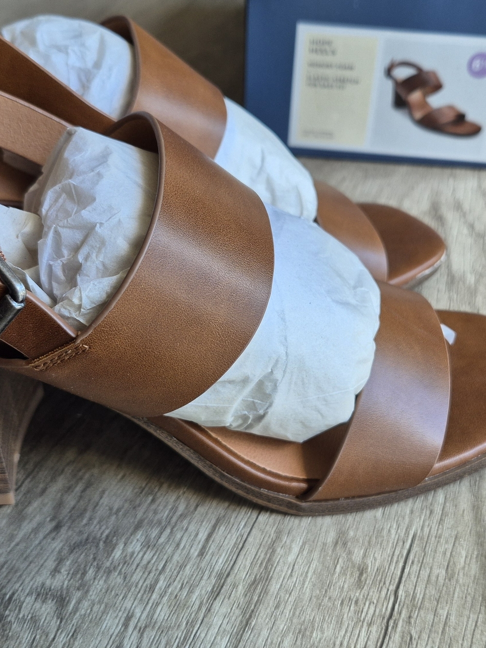 Women’s Tan Leather Block Heel Sandals